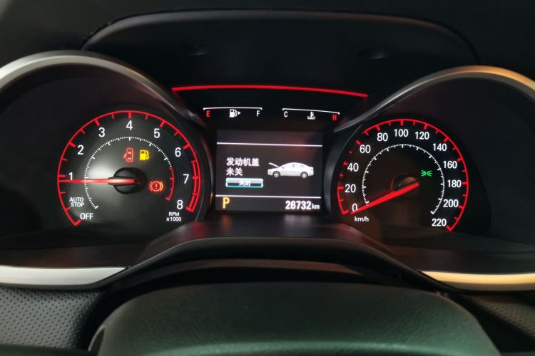 雪佛兰 科鲁泽 2020款 轻混 RS 330T 自动畅快版中控内饰14
