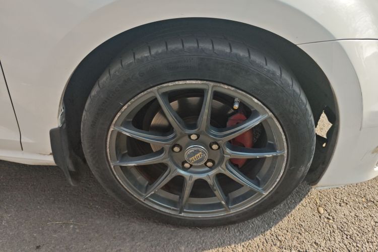 大众 高尔夫 2014款 1.4TSI 自动舒适型车身外观10