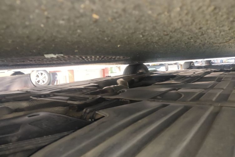 宝马3系 2016款 320Li 进取型局部细节9003