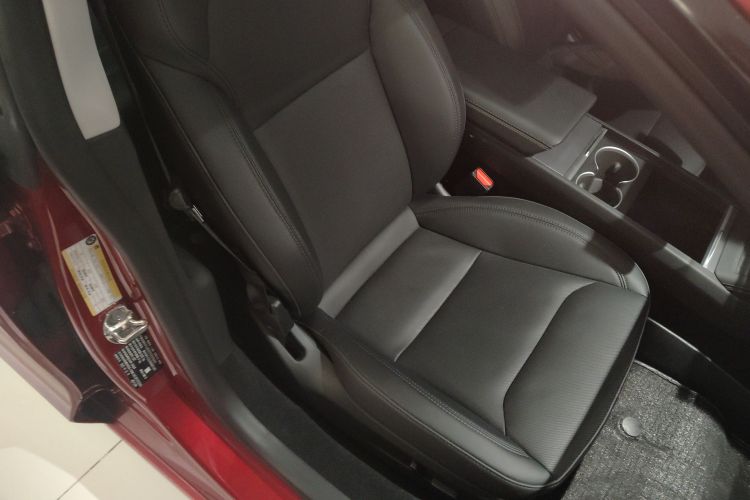 特斯拉 Model 3 2023款 后轮驱动版局部细节41