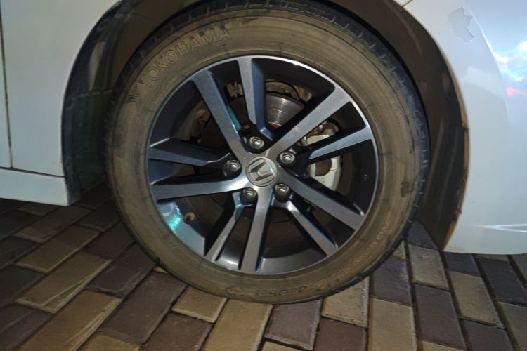 本田 型格 2022款 240TURBO CVT科技版车身外观6002