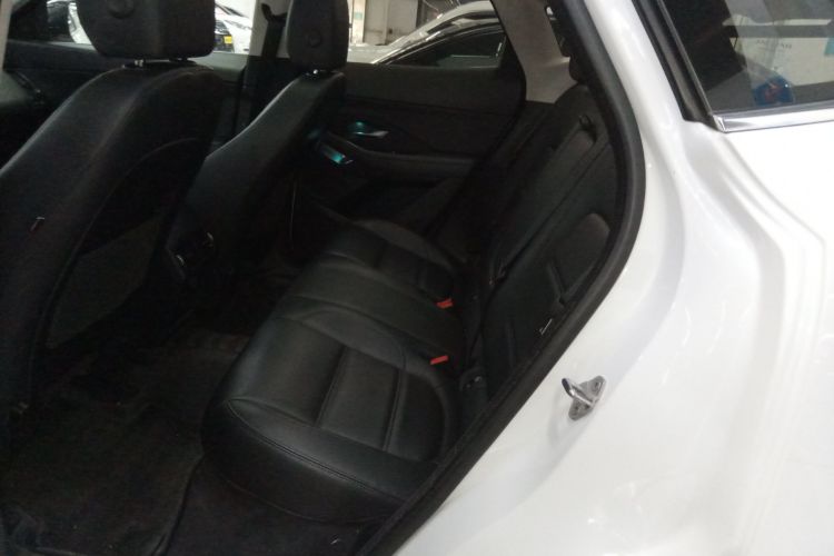 捷豹E-PACE 2018款 P200 S 国VI中控内饰7004