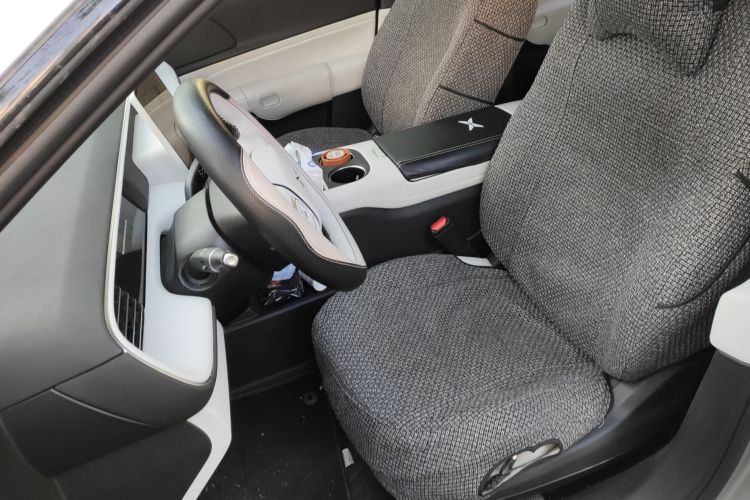 小鹏G6 2024款 580 长续航 Plus中控内饰19