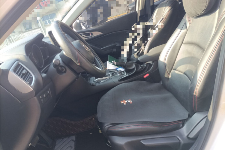 马自达3 昂克赛拉 2017款 两厢 1.5L 自动舒适型 国V中控内饰19