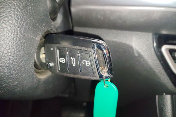 大众 朗逸 2023款 1.5L 自动得逸版中控内饰7001