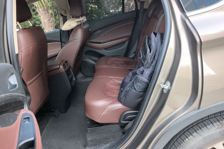 别克 昂科威 2017款 20T 两驱豪华型中控内饰7004