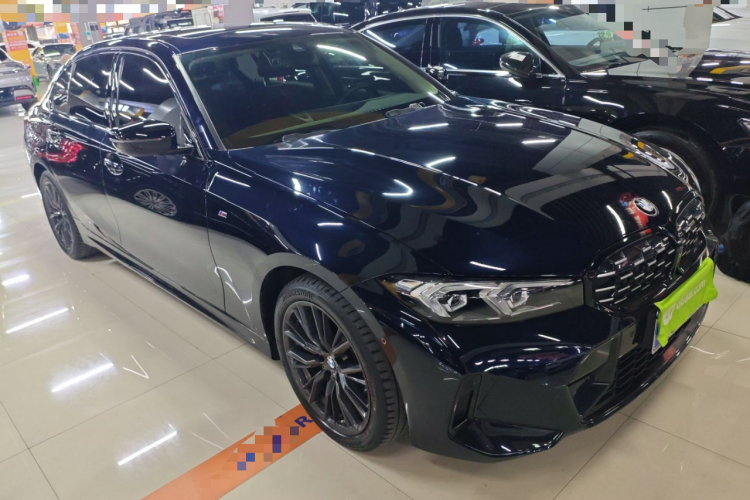 宝马3系 2023款 325Li M运动曜夜套装车身外观3