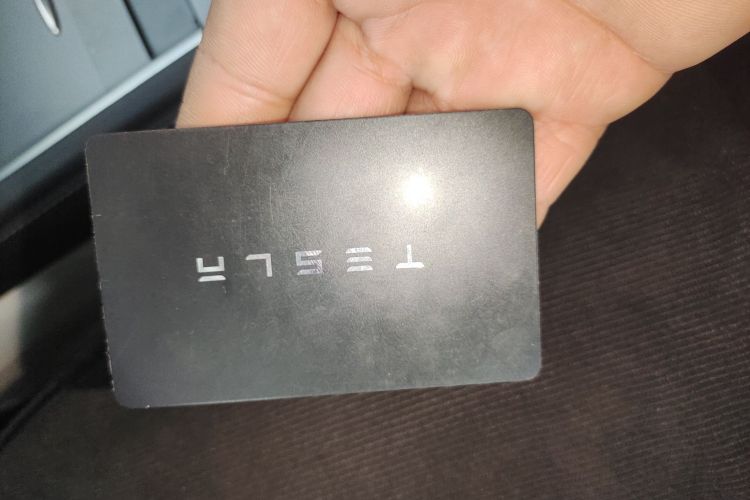 特斯拉 Model 3 2022款 后轮驱动版中控内饰7001