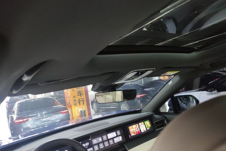 理想汽车 理想ONE 2020款 增程6座版局部细节22