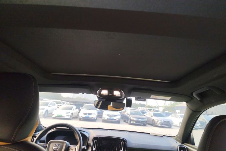 沃尔沃XC40 2023款 B3 智远豪华版局部细节22