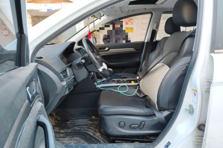 哈弗H6 2019款 运动版 1.5T 手动两驱精英型 国VI中控内饰19