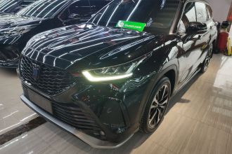 丰田 皇冠陆放 2021款 2.5L HEV四驱旗舰版