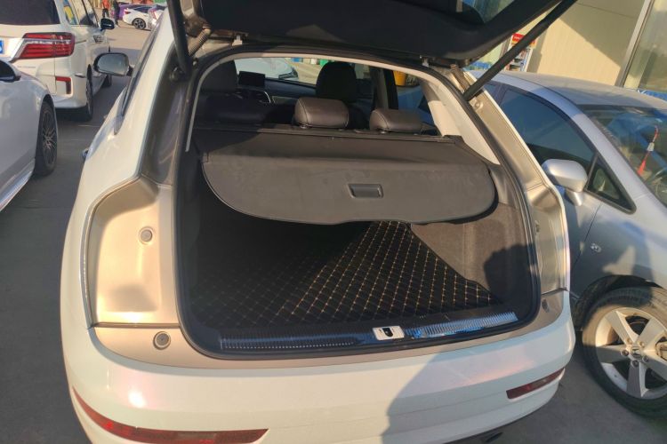 奥迪Q3 2016款 40 TFSI quattro 全时四驱风尚型局部细节23