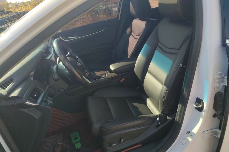 凯迪拉克XTS 2018款 28T 技术型中控内饰19