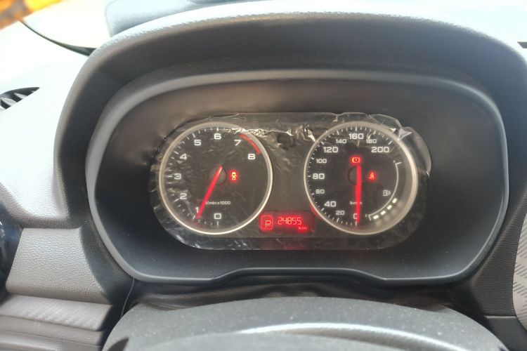 名爵3 2017款 1.5L 自动智联精英版中控内饰14