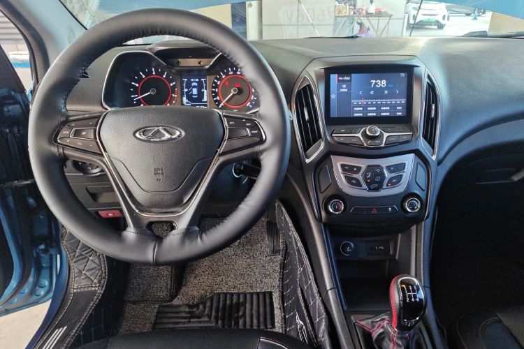 奇瑞 艾瑞泽5 2016款 1.5L 手动领锐版中控内饰12