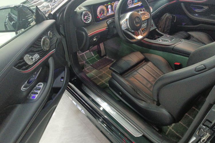 奔驰E级(进口) 2020款 E 260 轿跑车中控内饰20