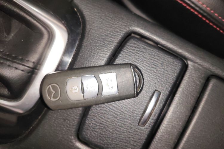 马自达 阿特兹 2015款 2.0L 蓝天时尚版中控内饰7001