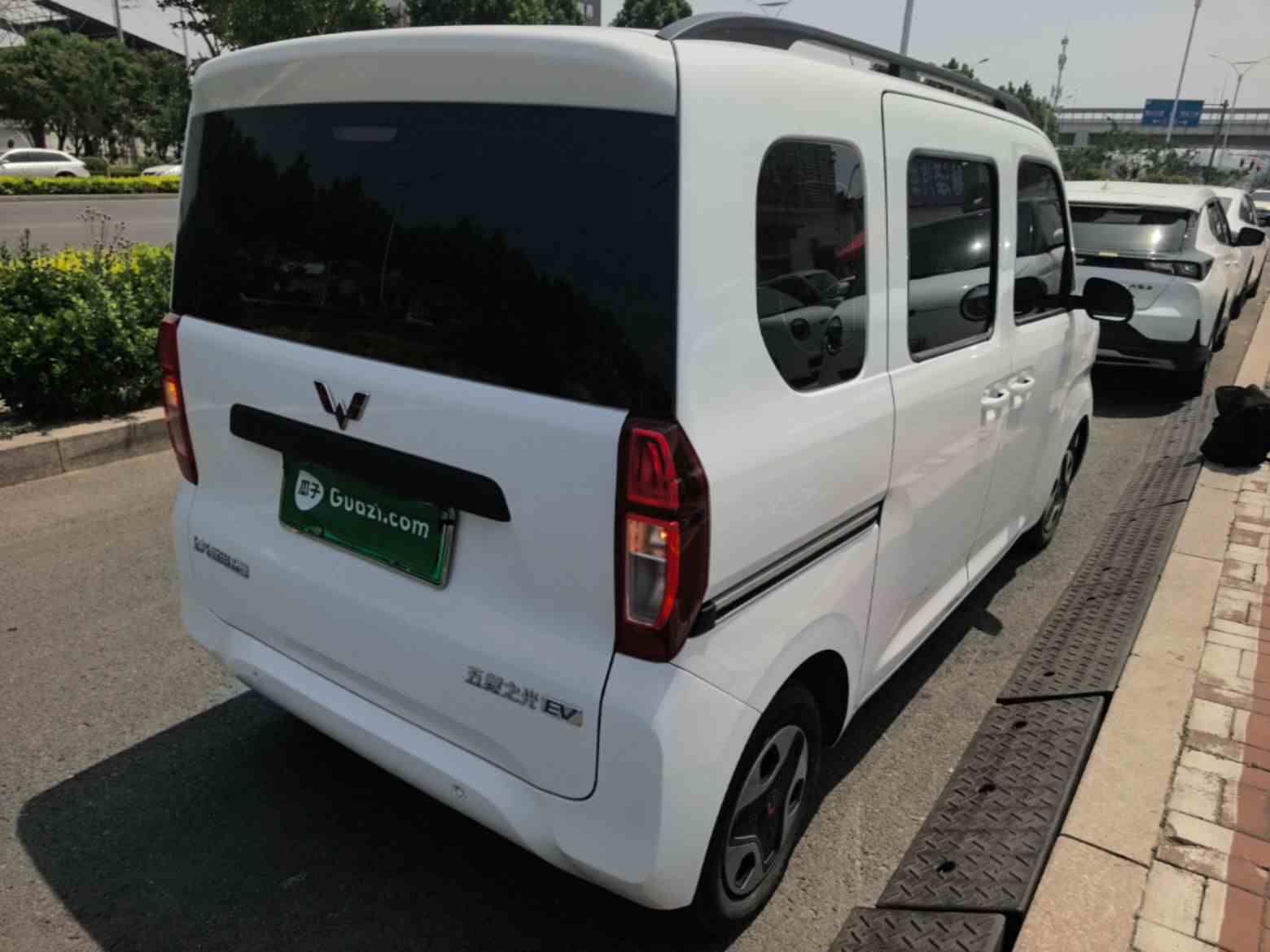 五菱汽车 五菱之光新能源 2025款 305km 进取型(5)