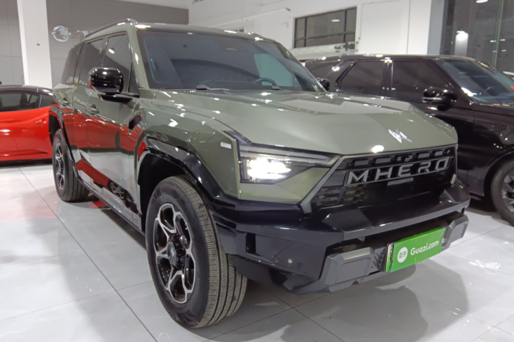 猛士M817 2025款 Hero车身外观3