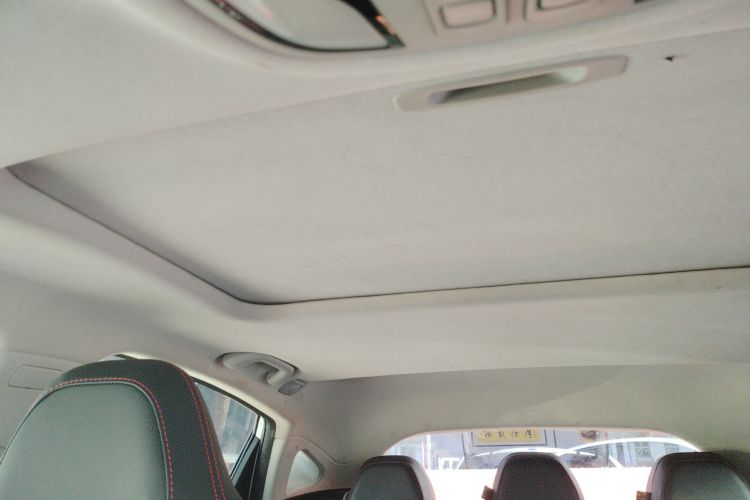 思皓A5 2022款 1.5T CVT青春版中控内饰22