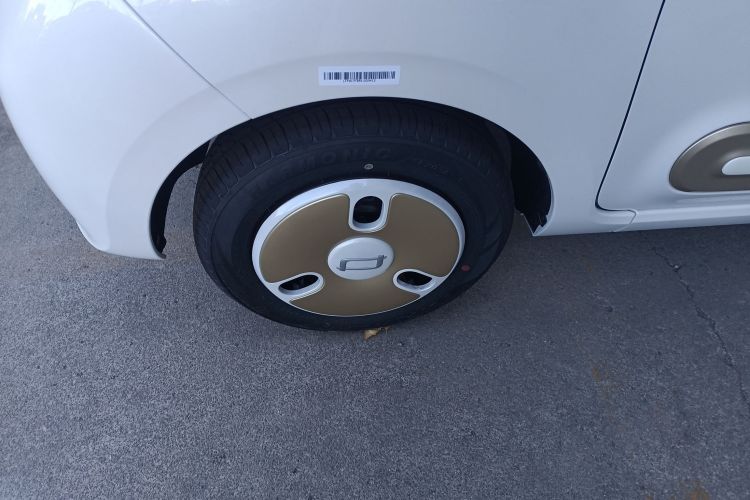 奔腾小马 2026款 222km 萌趣马 Plus车身外观6007