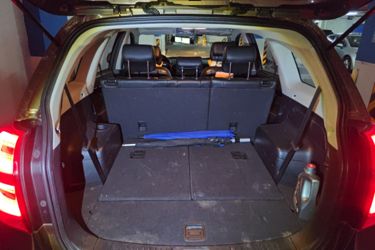 雪佛兰 科帕奇 2015款 2.4L 四驱旗舰版 7座中控内饰23