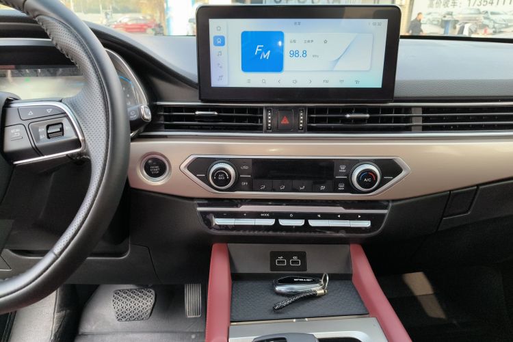 捷途X70 2024款 1.5T DCT荣耀PRO 5座局部细节16