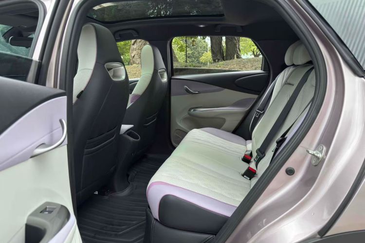 比亚迪 海豚 2023款 420km 时尚版中控内饰21