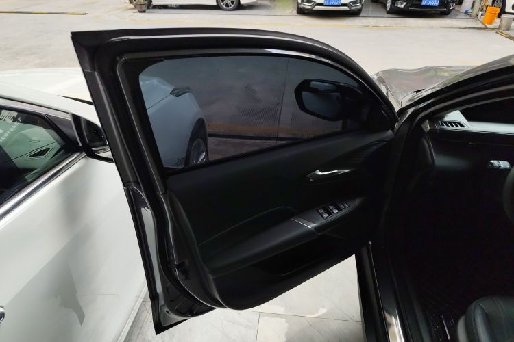 长安 逸达 2023款 蓝鲸NE 1.5T GDI DCT旗舰型中控内饰7007