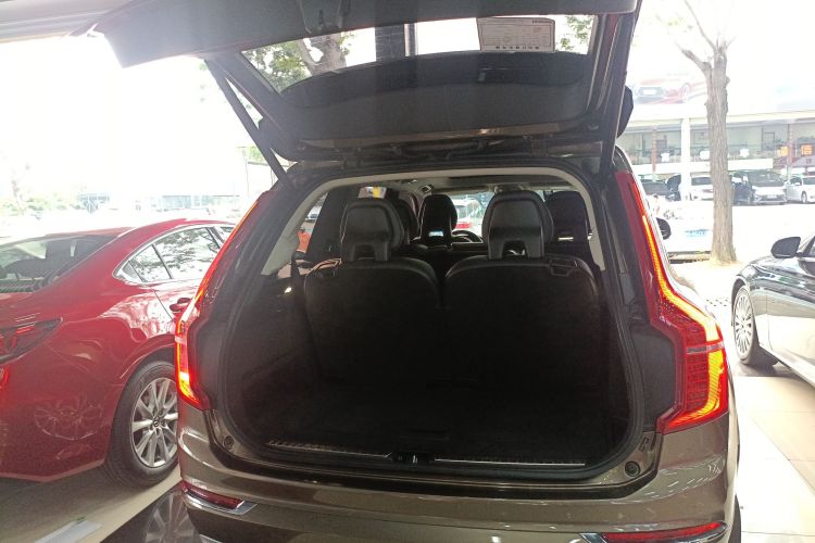 沃尔沃XC90 2018款 T6 智雅版 7座中控内饰23
