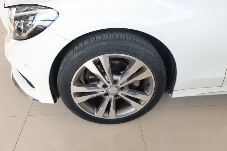 奔驰C级 2017款 改款 C 200 L 4MATIC 运动版车身外观35