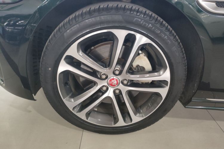 捷豹XEL 2022款 2.0T 250PS R-DYNAMIC S进取运动版车身外观6007