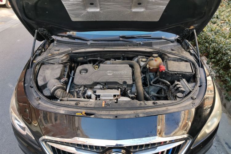 别克 君越 2016款 20T 精英型局部细节24