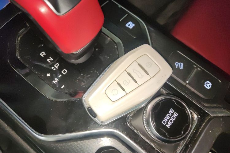 吉利汽车 吉利icon 2020款 1.5TD i7 BSG中控内饰7001