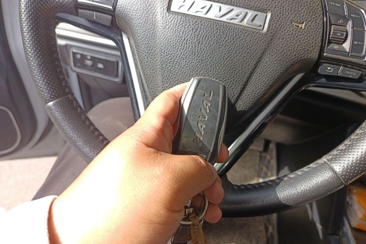 哈弗H6 2019款 运动版 1.5T 自动两驱精英型 国VI中控内饰7001