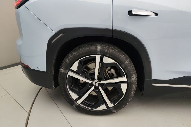 蔚来ES7 2022款 75kWh车身外观6008