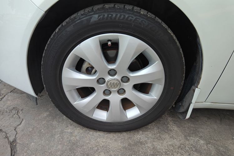 别克 君威 2014款 2.0L 领先时尚型车身外观6007