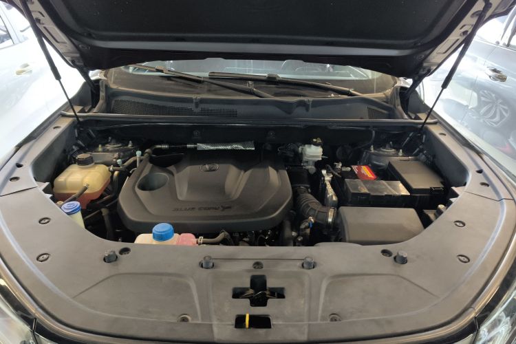 长安CS75 PLUS 2022款 第二代 1.5T 自动尊享型机舱底盘24