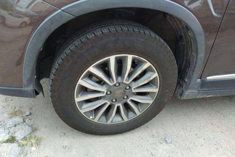 哈弗H6 2017款 红标 运动版 1.5T 自动两驱豪华型车身外观6002