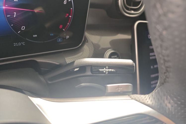 奔驰C级 2024款 改款 C 260 L 运动版局部细节18