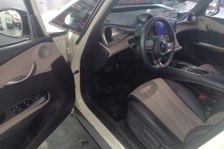 比亚迪 海豚 2023款 420km 自由版中控内饰7003