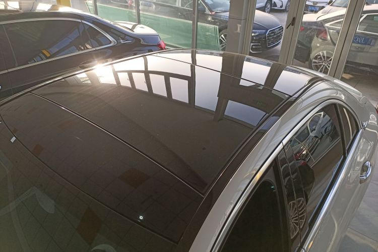 奔驰C级 2019款 C 260 L 运动版局部细节57