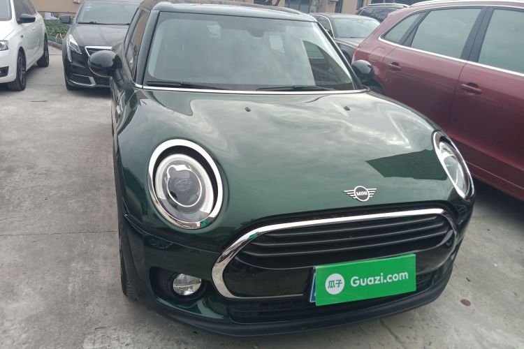 MINI Clubman 2018款 1.5T COOPER 艺术家车身外观2