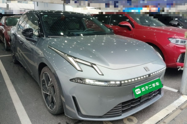 领克07 2024款 EM-P 126长续航 Ultra车身外观3