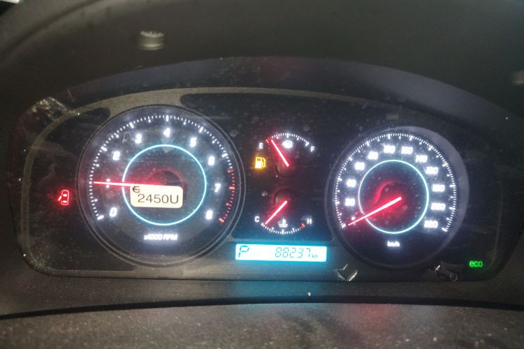 雪佛兰 科帕奇 2014款 2.4L 四驱旗舰版 7座中控内饰14