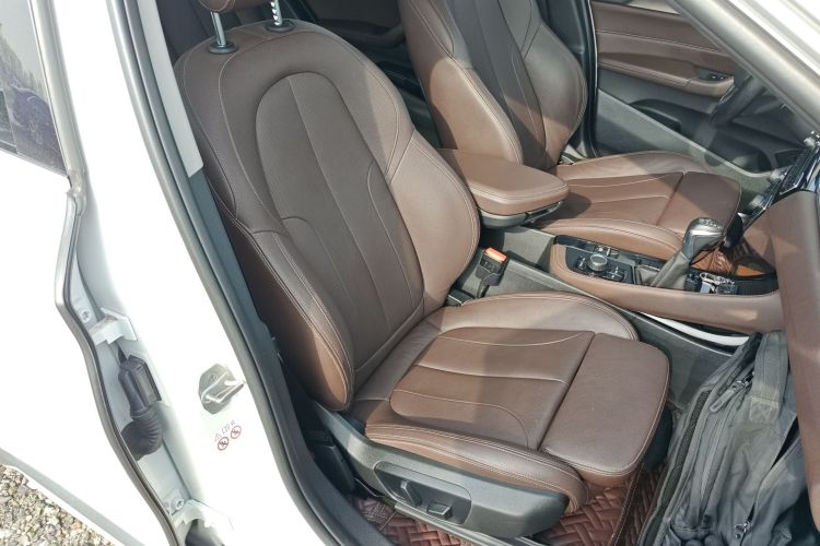 宝马X1 2019款 sDrive18Li 尊享型局部细节41