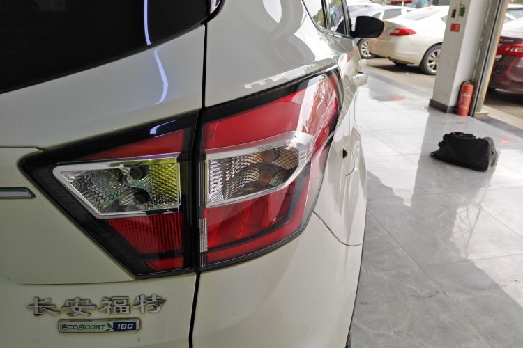 福特 翼虎 2019款 EcoBoost 180 两驱豪翼型 国V车身外观6001