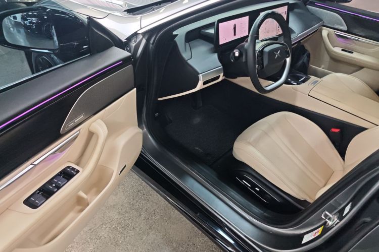 小鹏P7 2020款 586N中控内饰20