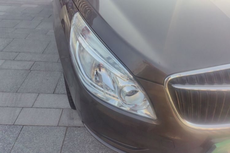 别克GL8 2017款 25S 豪华型 国V车身外观8